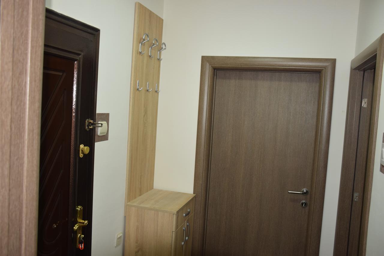 Comfort Inn Apartment 2 Novi Pazar Exteriör bild